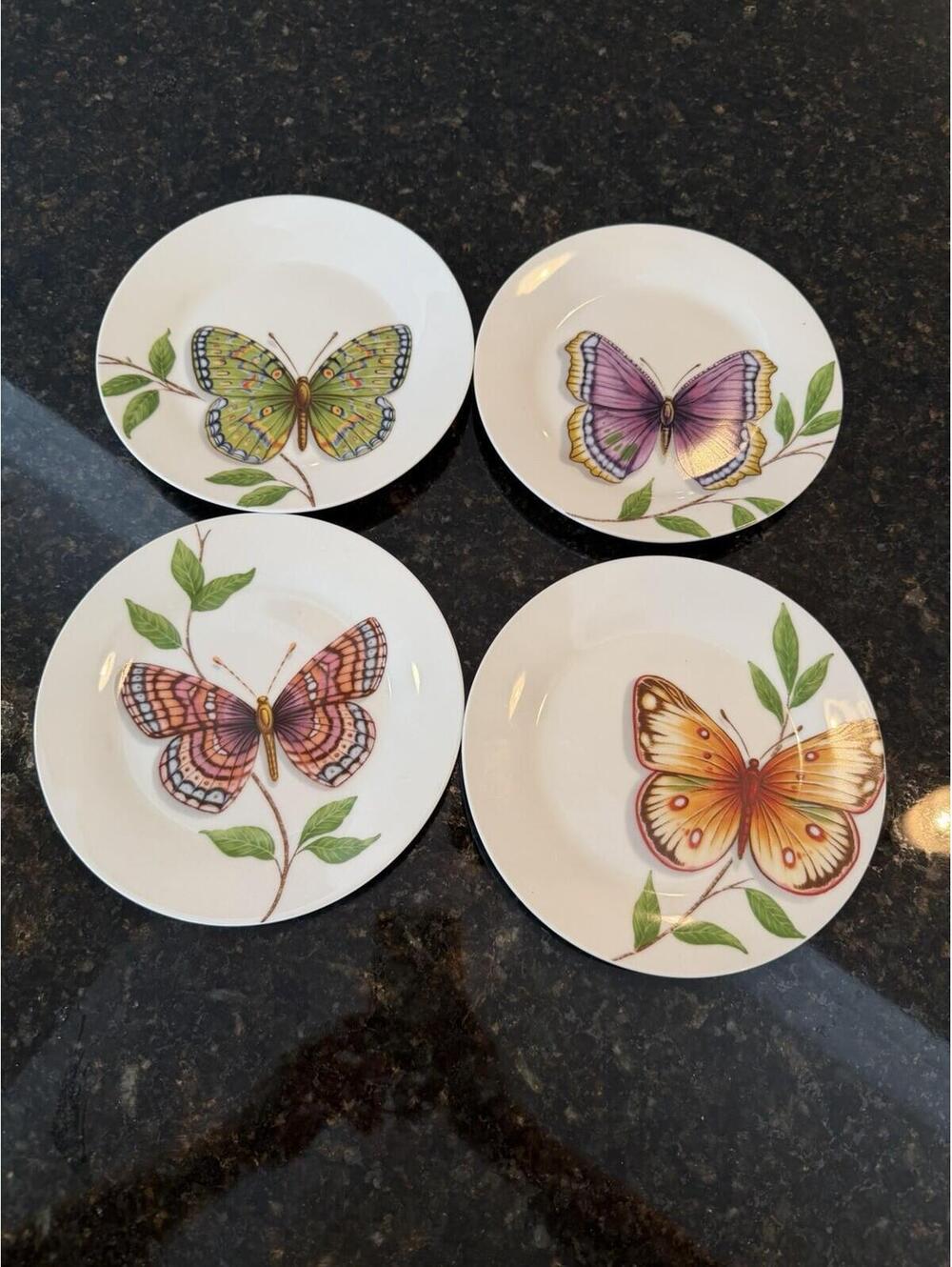 Neiman Marcus Butterfly Dishes Salad Plates 7.5” Set of 4 Excellent